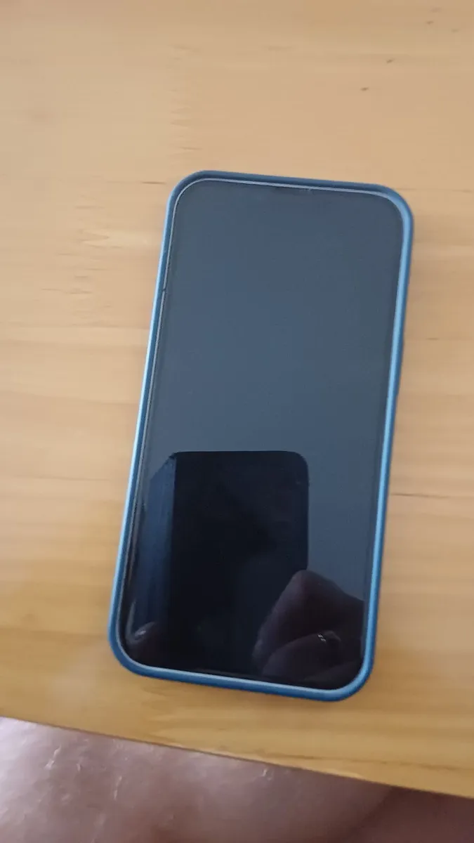 Phone - Image 1