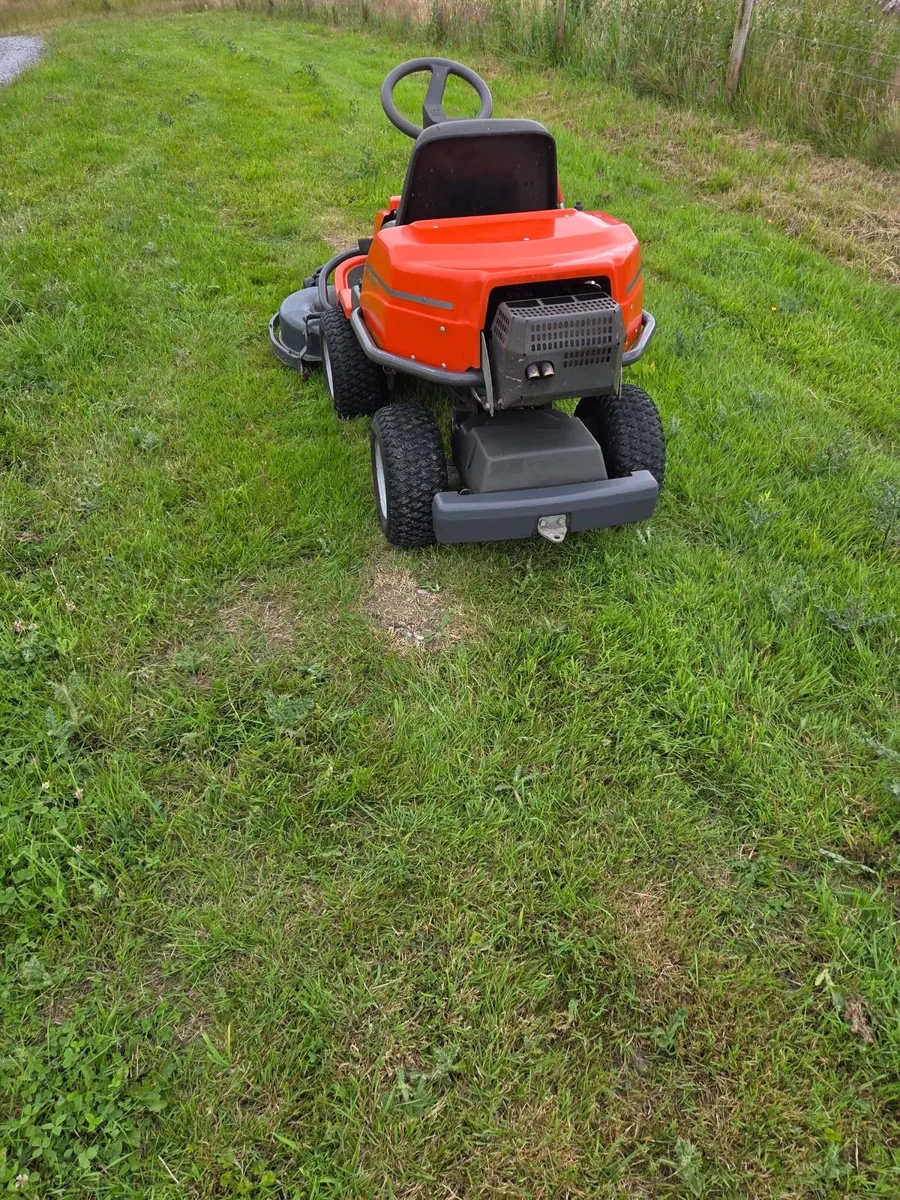 Husqvarna front deck rider - Image 3