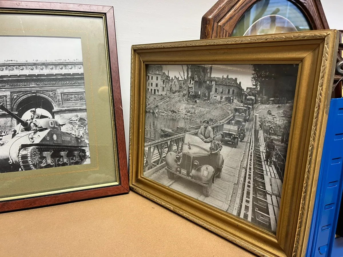 Three World War 2 photographs - Image 4