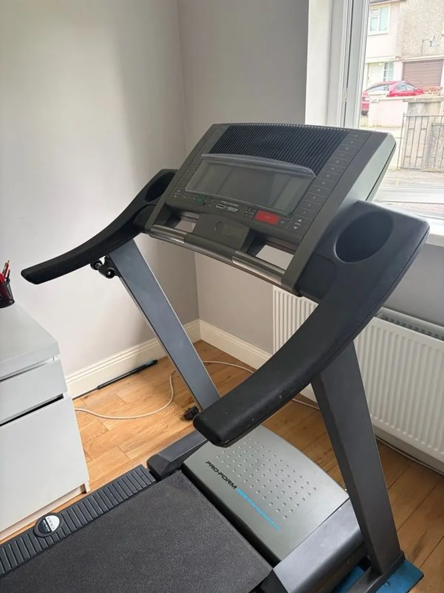 Treadmill - Image 2