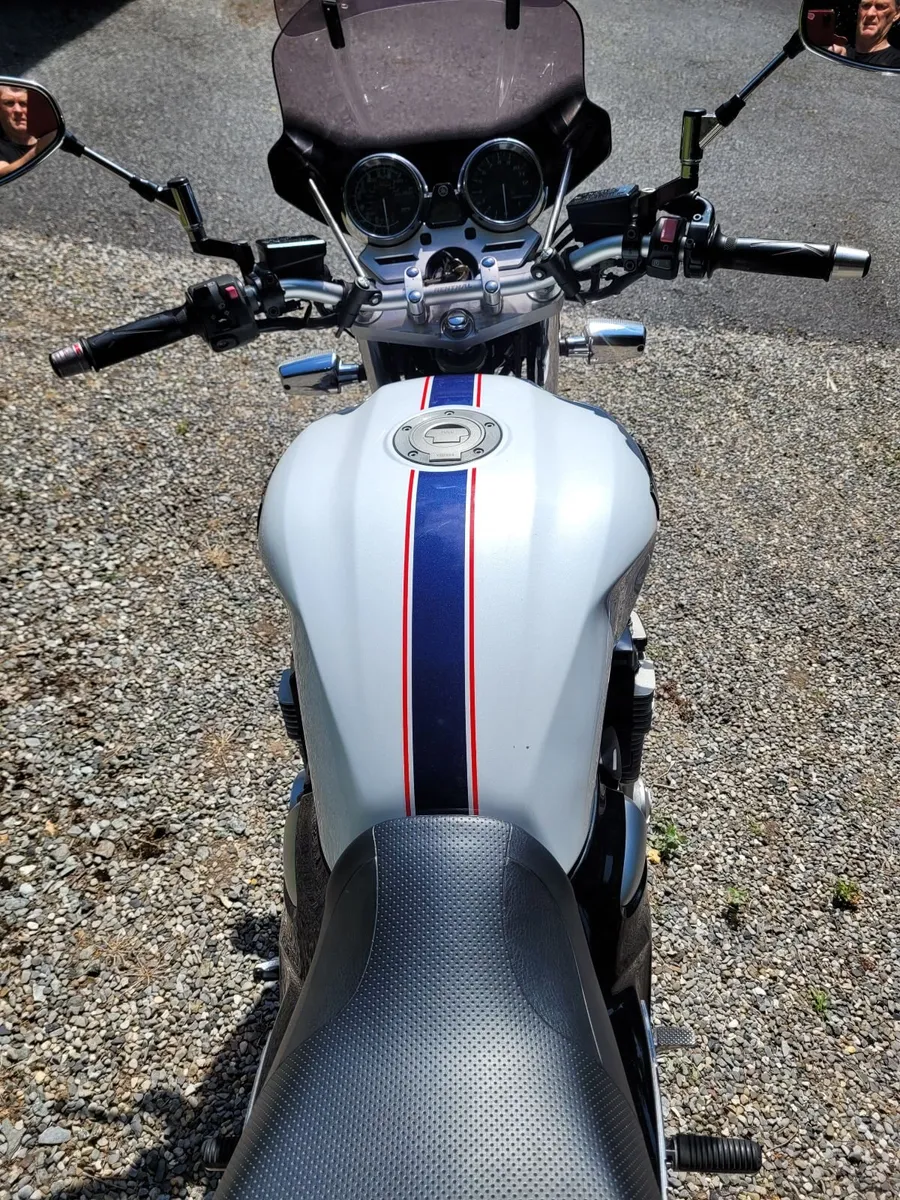 YAMAHA xjr 1300 - Image 4