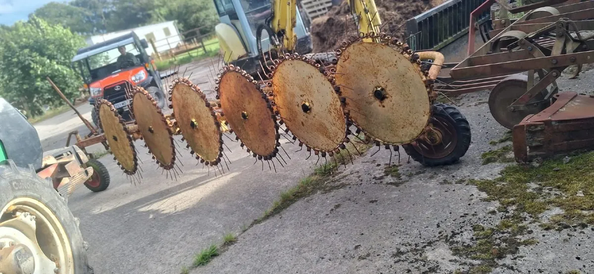 Vintage bamford gearless rake - Image 3