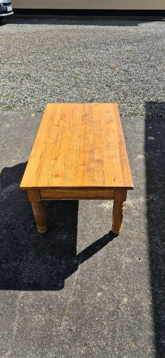 Oak Table - Image 3