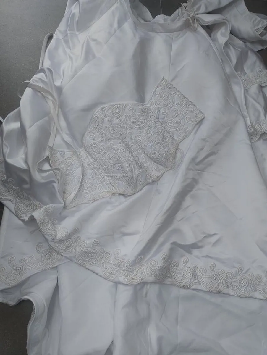 Wedding Dress - Image 3