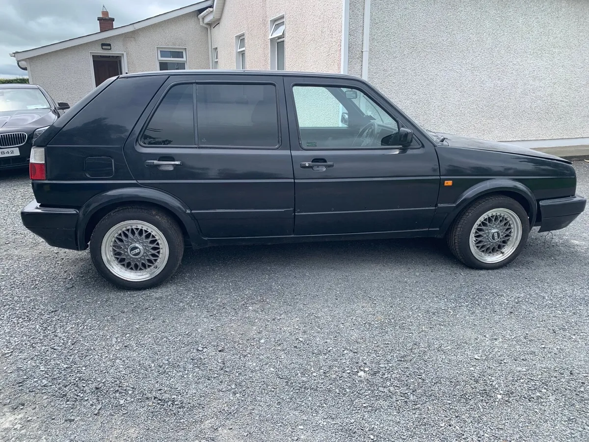Volkswagen Golf 1991 - Image 1
