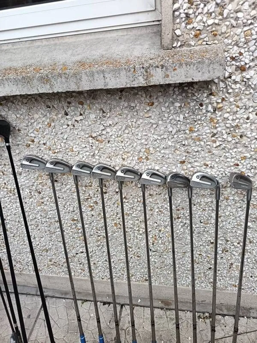 golf clubs - Image 1