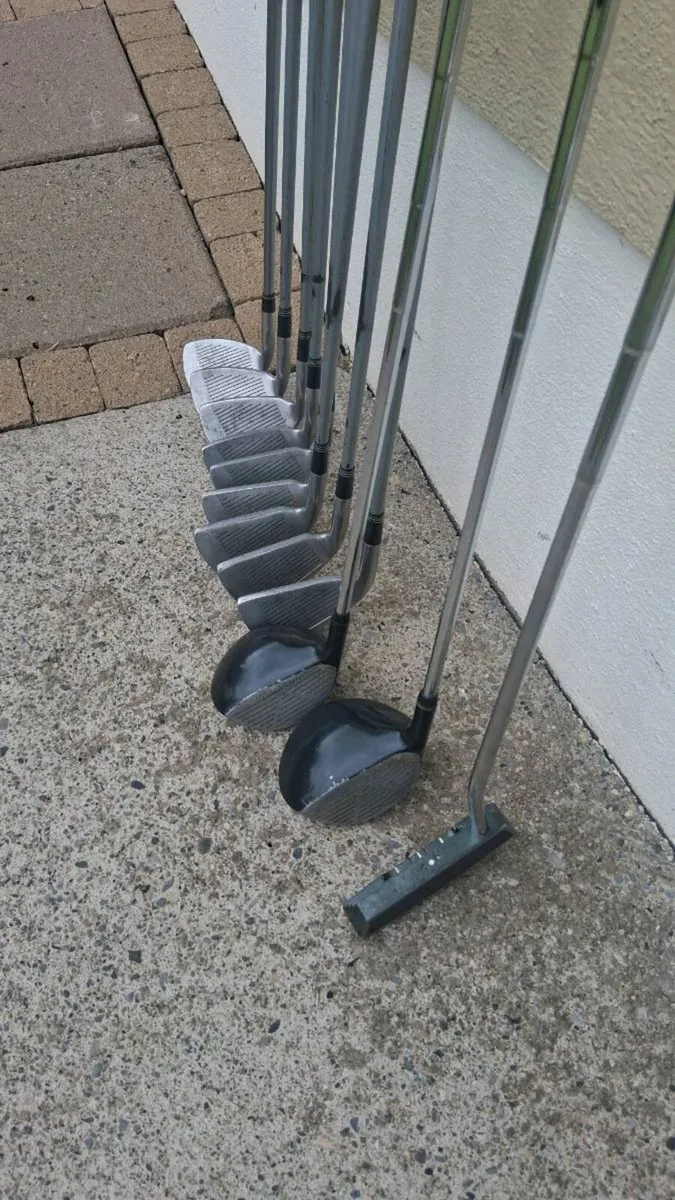 Golf Clubs - Image 3