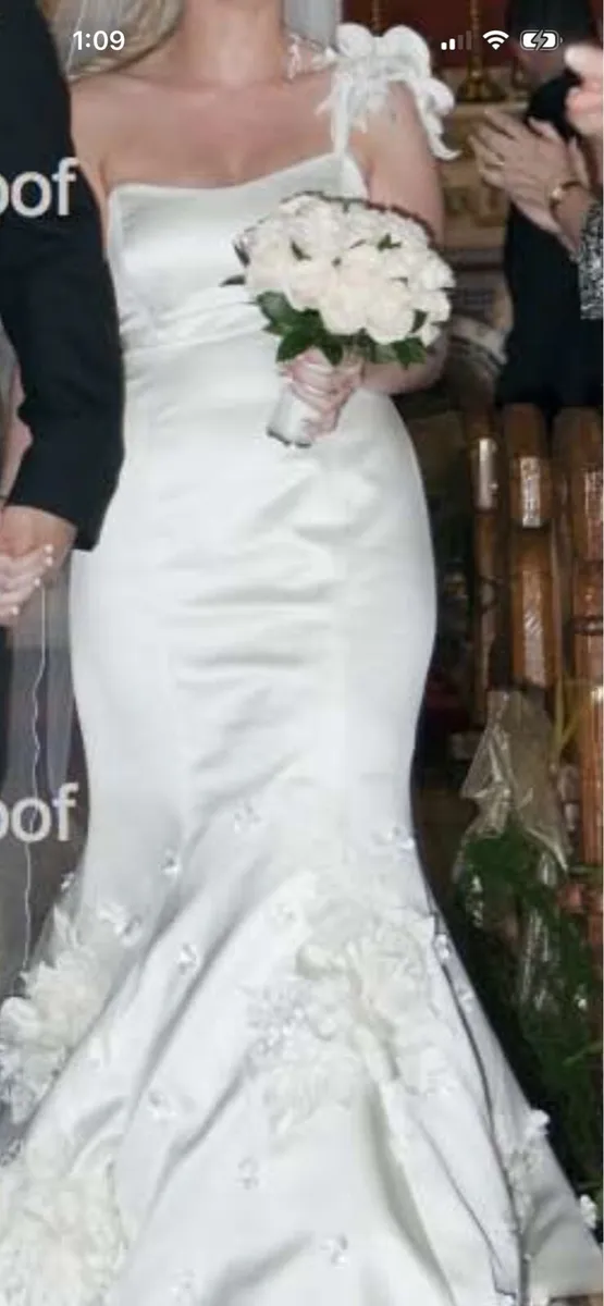 Wedding dress - Image 4