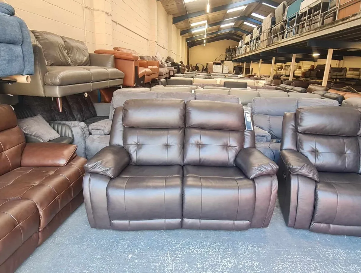 La-z-Boy brown leather electric 3+2 seater sofas - Image 4