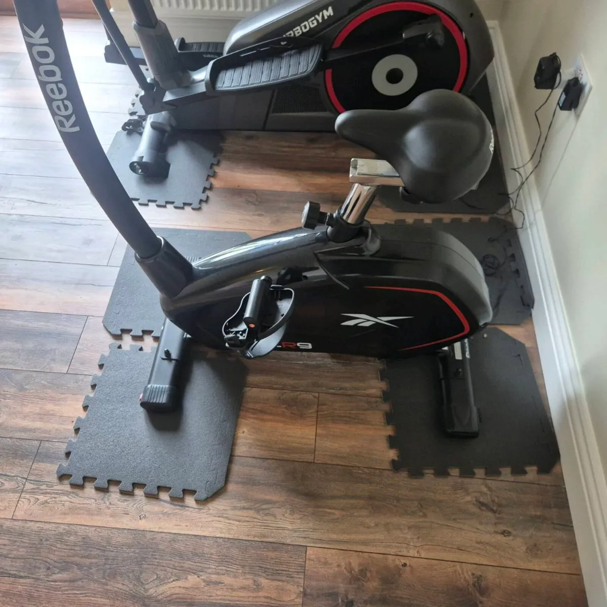 Stationary bike - Image 2