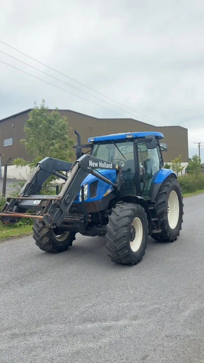 New Holland 6020 - Image 2
