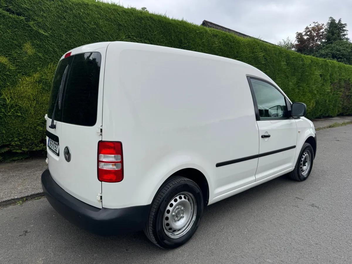 Volkswagen Caddy - Image 2