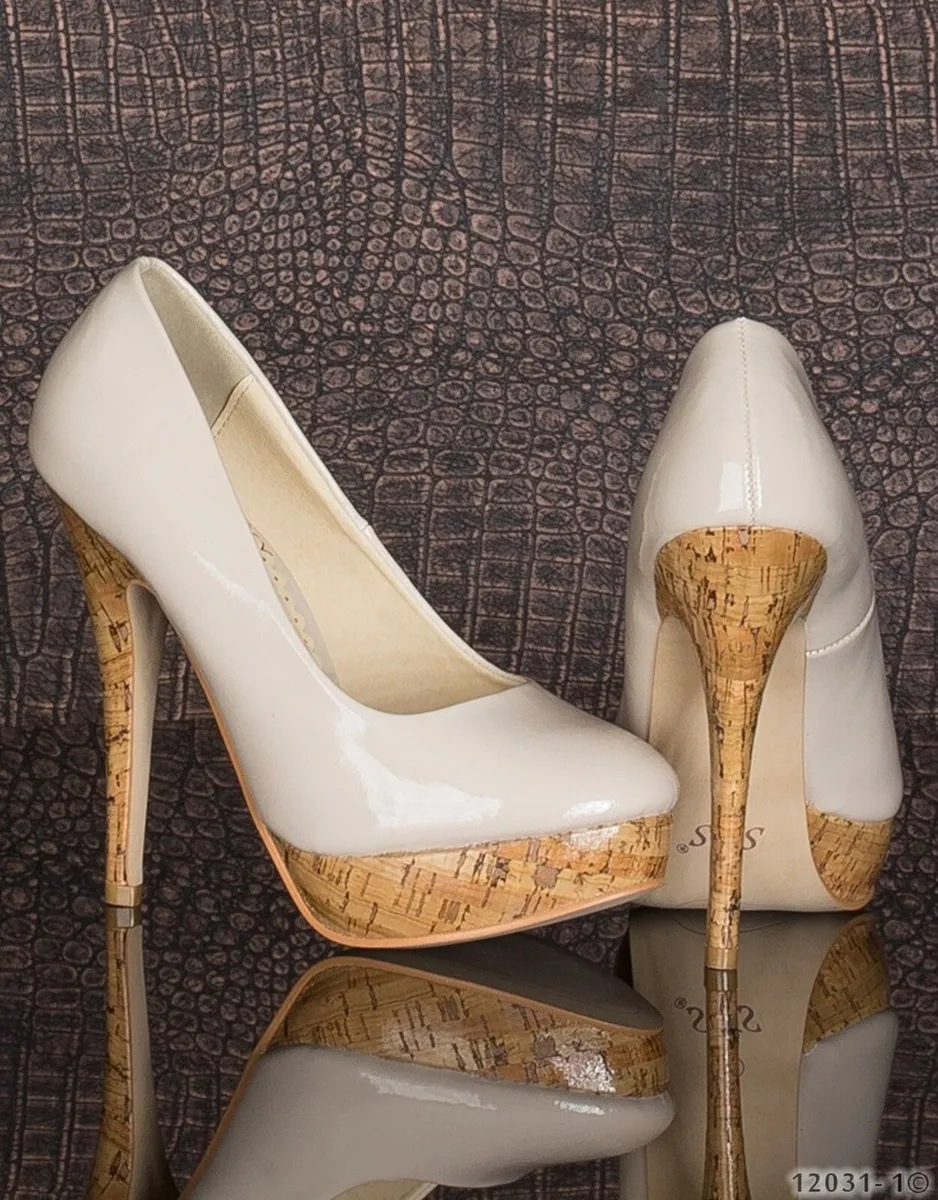 beige shoes high heels size 36 ,40 - Image 1