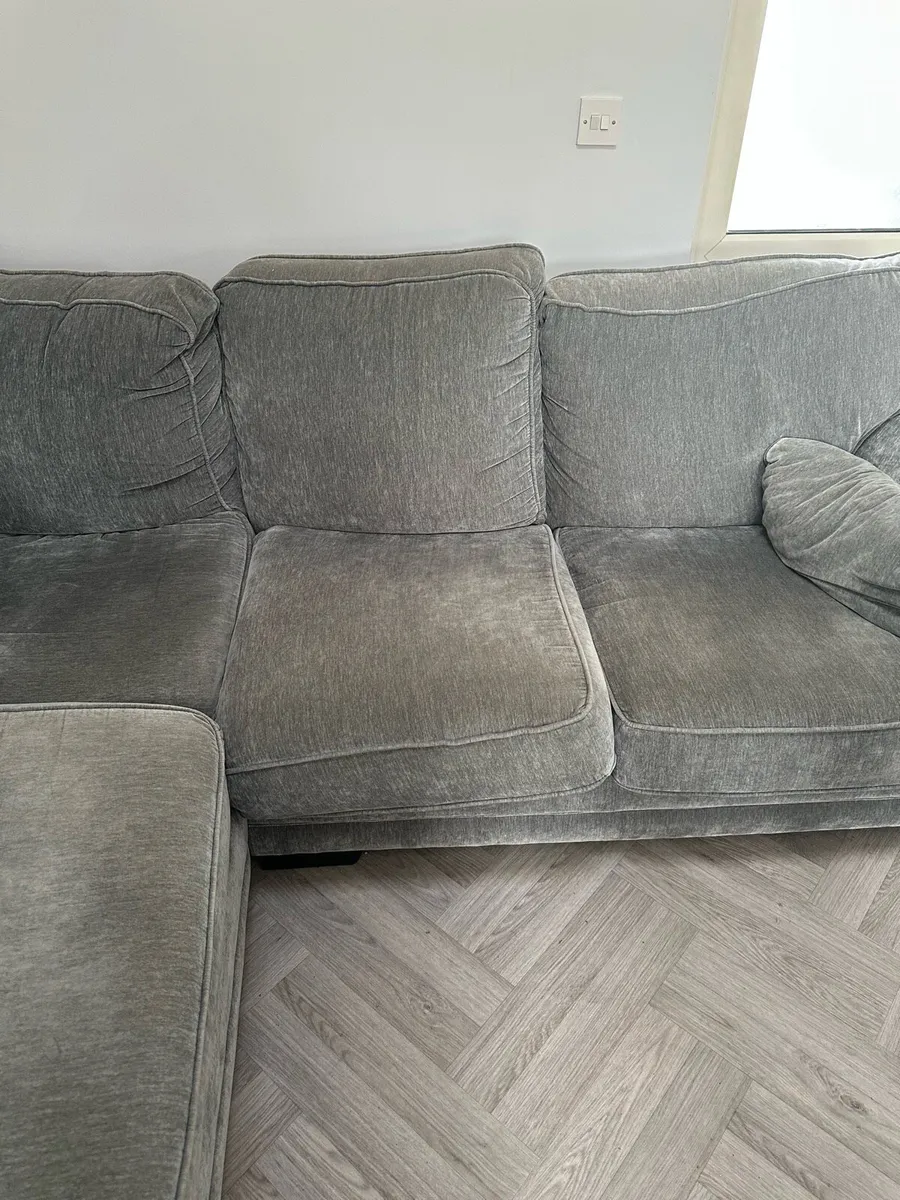Giving away corner sofa - Image 3