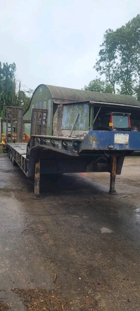 Lowloader - Image 1