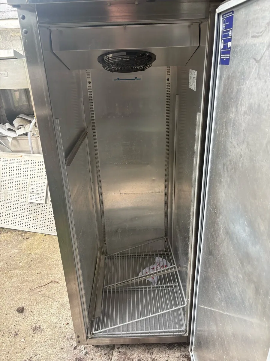 450l upright fridge - Image 2