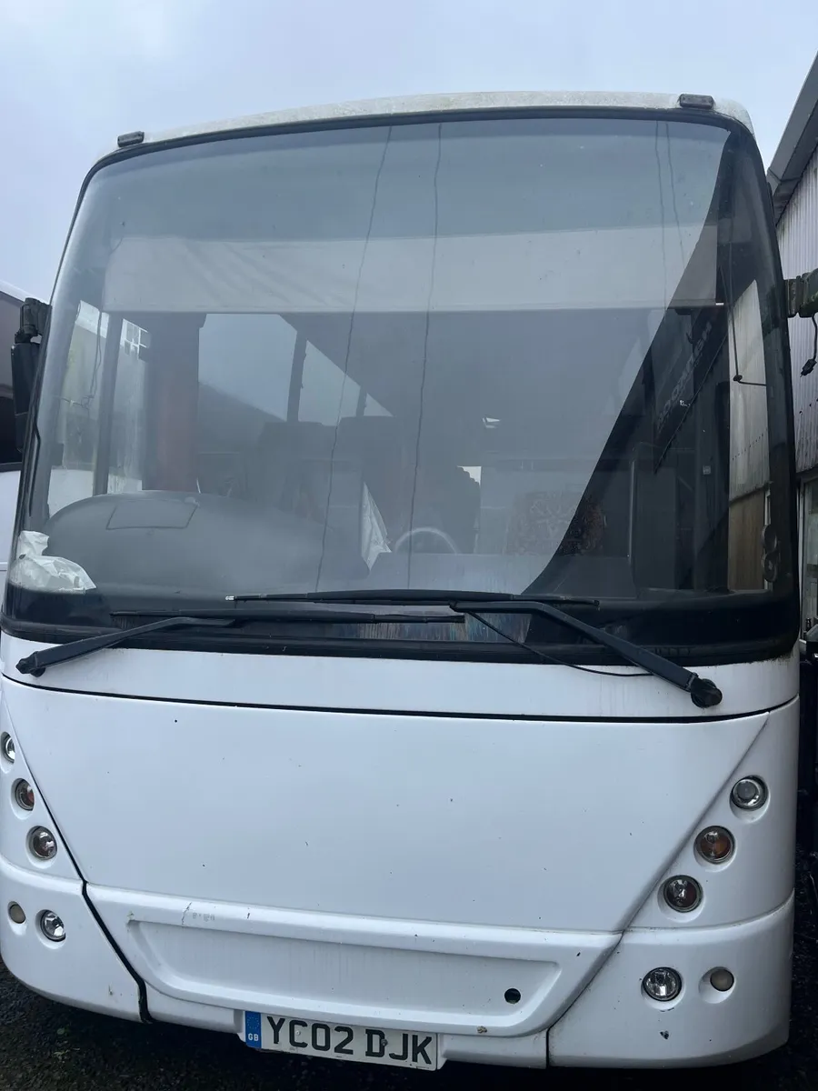 B 12 m Volvo - Image 4