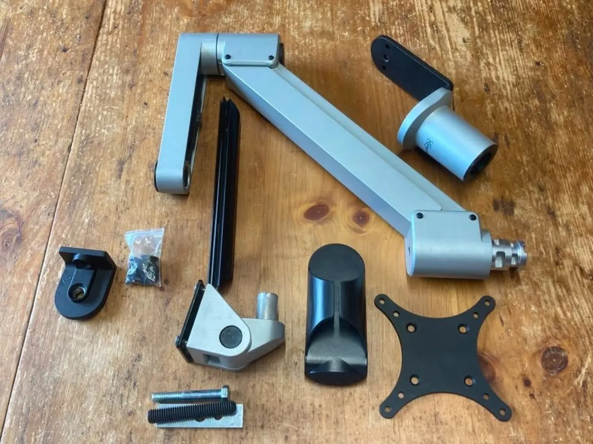 Vogel’s PFD 8543 Adjustable Monitor Desk Mount Arm - Image 3