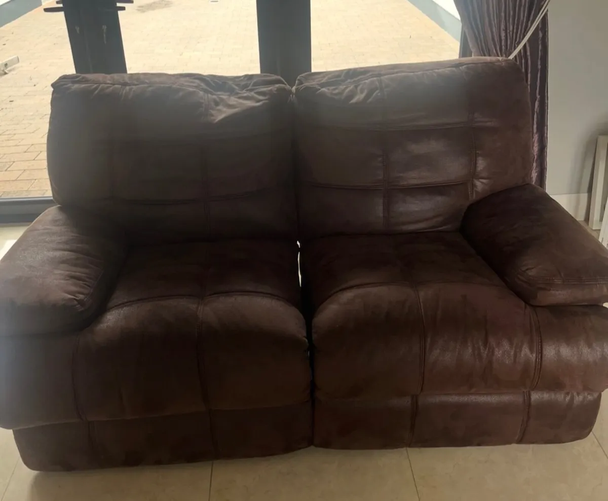 Recliner sofa - Image 1