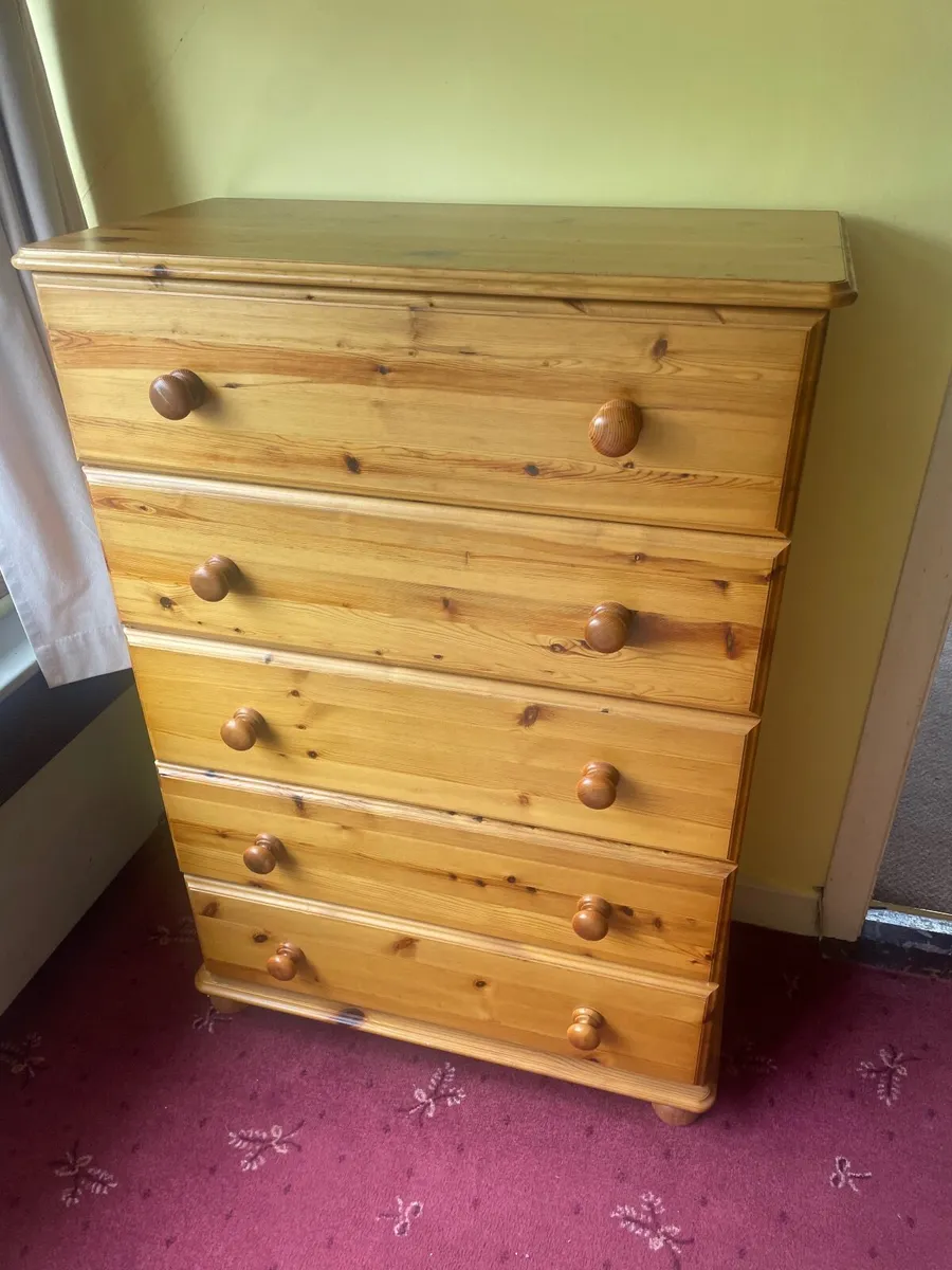 Household furniture - Image 3