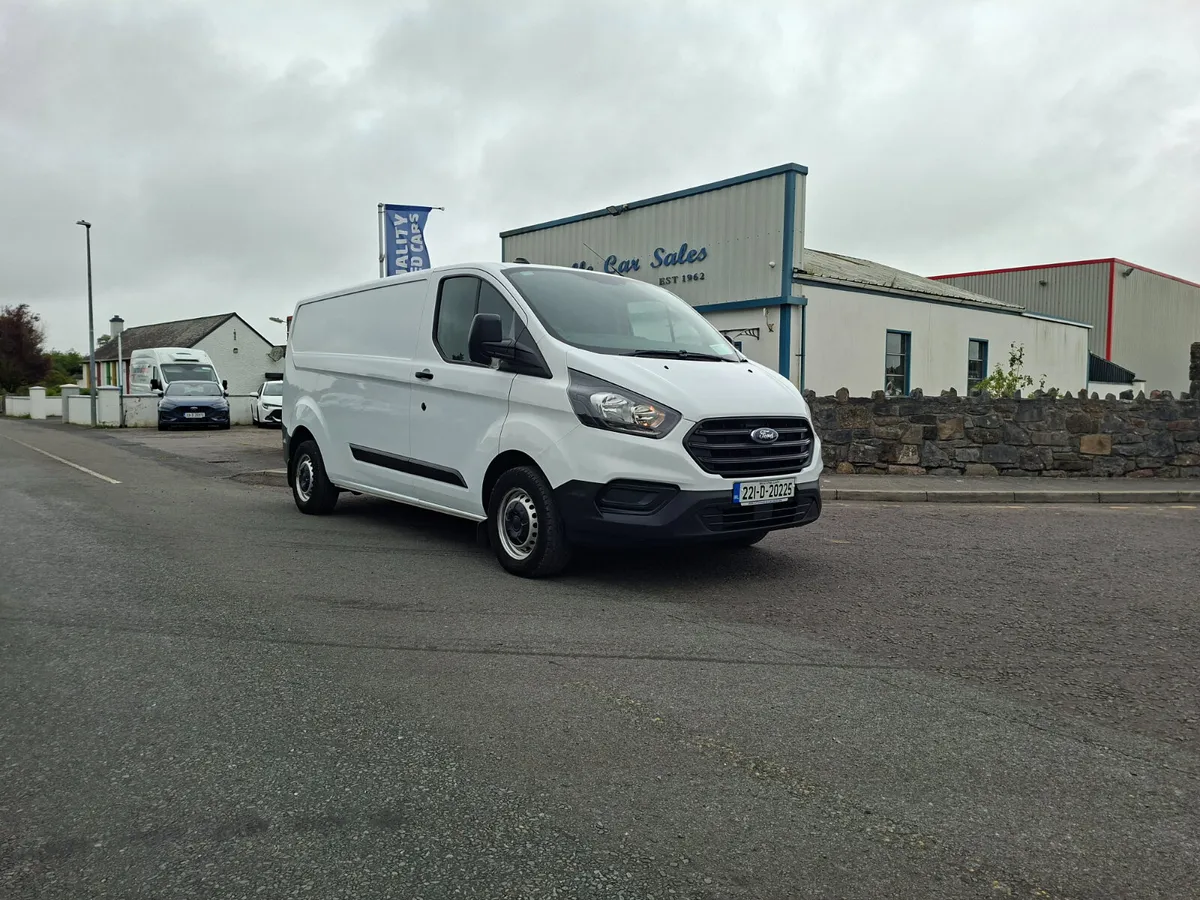 2022 Ford Transit Custom - Image 1