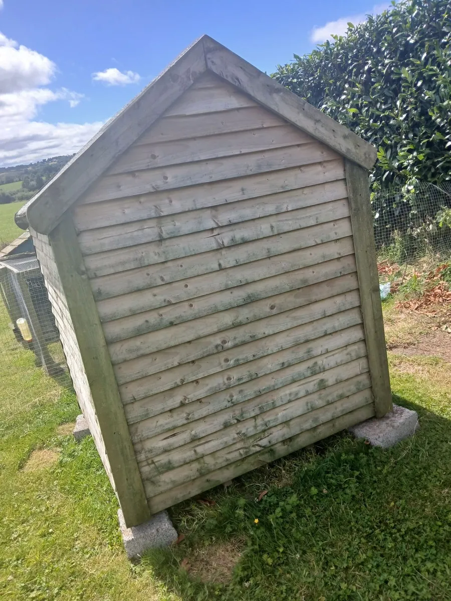 Small garden shed/dog kennel - Image 3