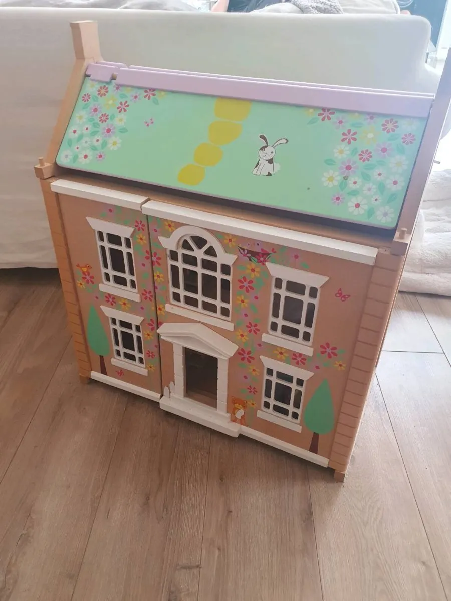 Tildo tedington wooden doll house - Image 2
