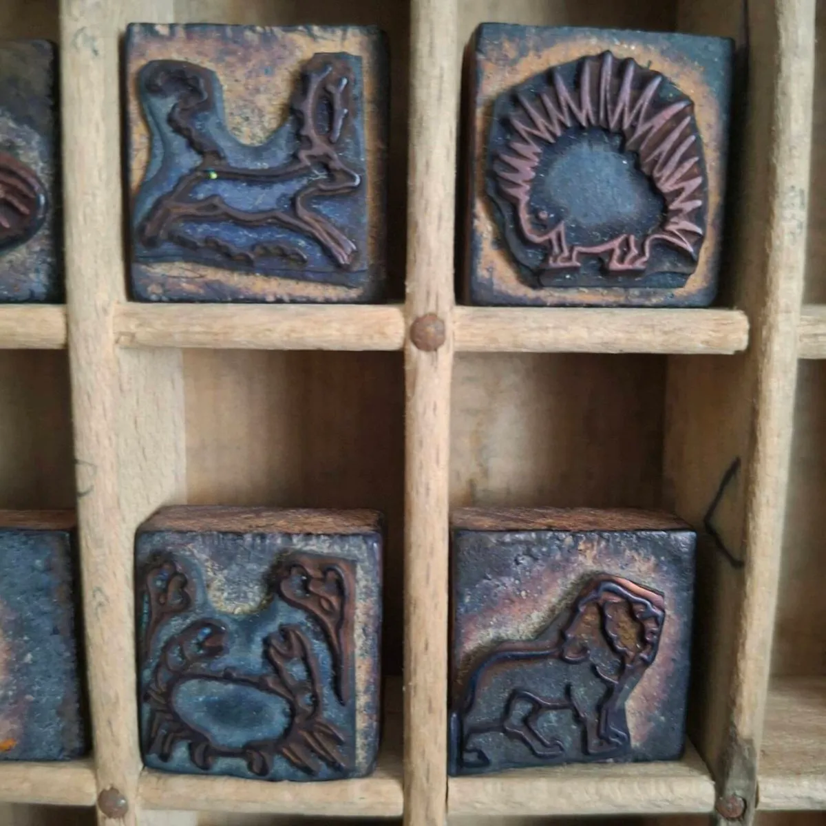 French Miniature Animal Ink Blocks - Image 2