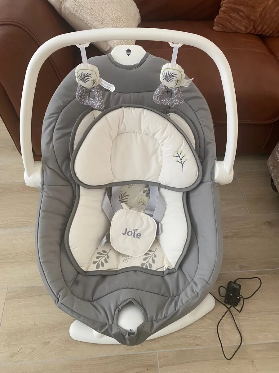 Baby Rocker 0-6 months - Image 2