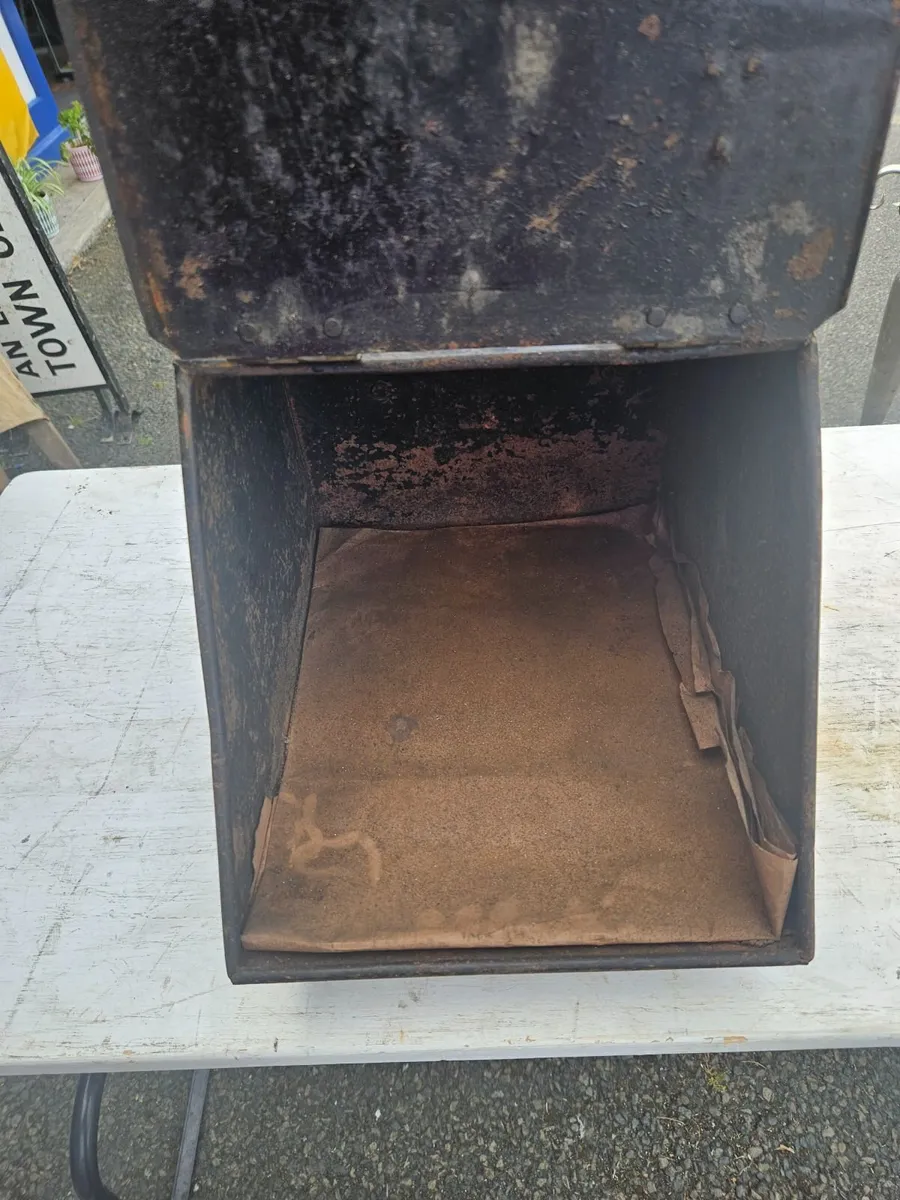 Vintage Coal Skuttle - Image 4