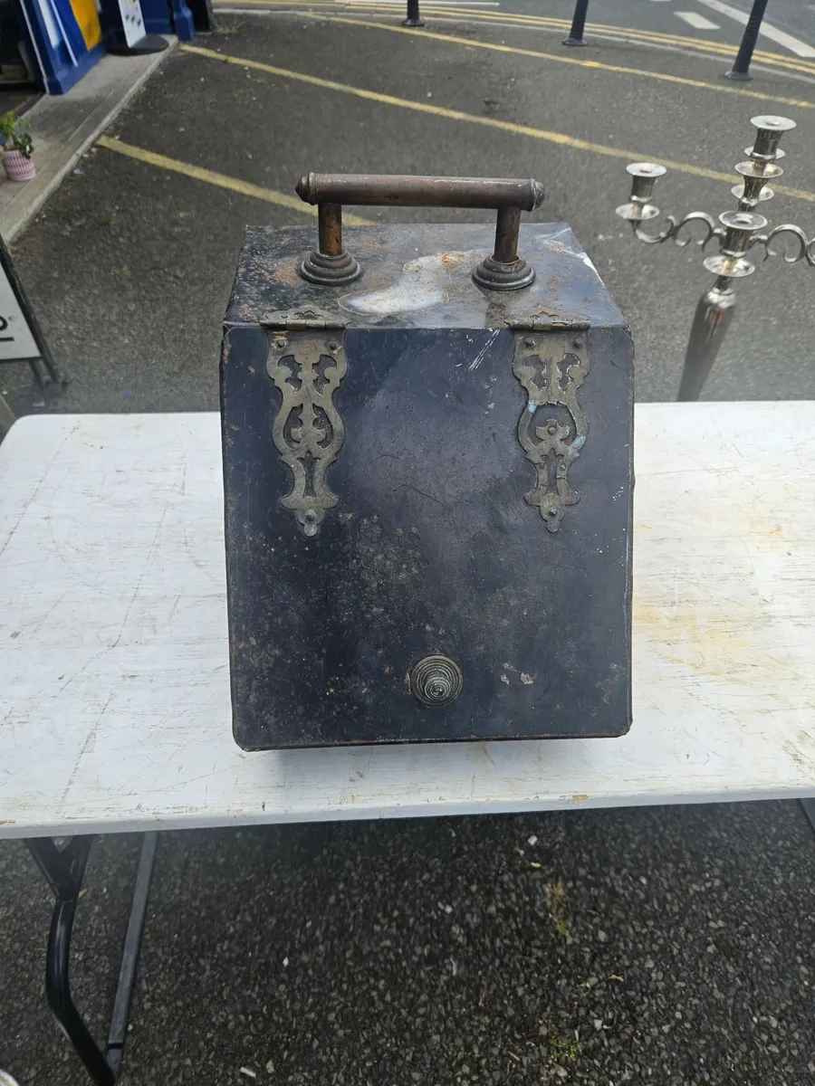 Vintage Coal Skuttle - Image 2