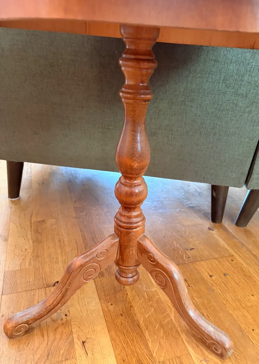 Italian Style Marquetry Pedestal Side Table - Image 2