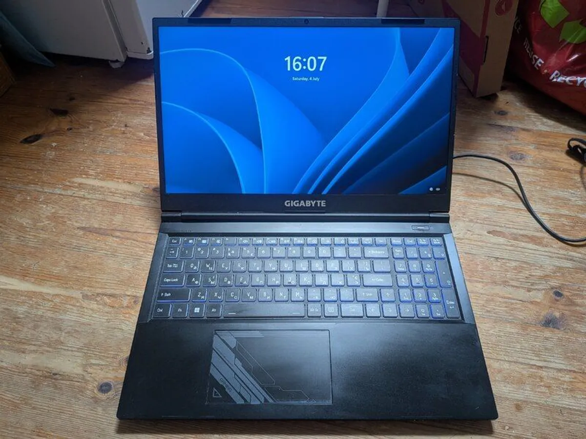 Gaming Laptop Gigabyte G5 MF 2023 - Image 1