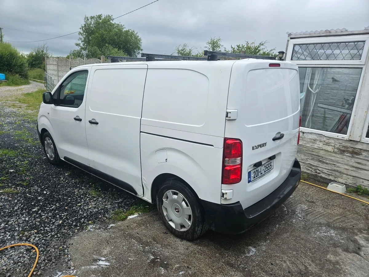 UPDATE NEW 13 MONTH CVRT  2020  Peugeot Expert1.5 - Image 3