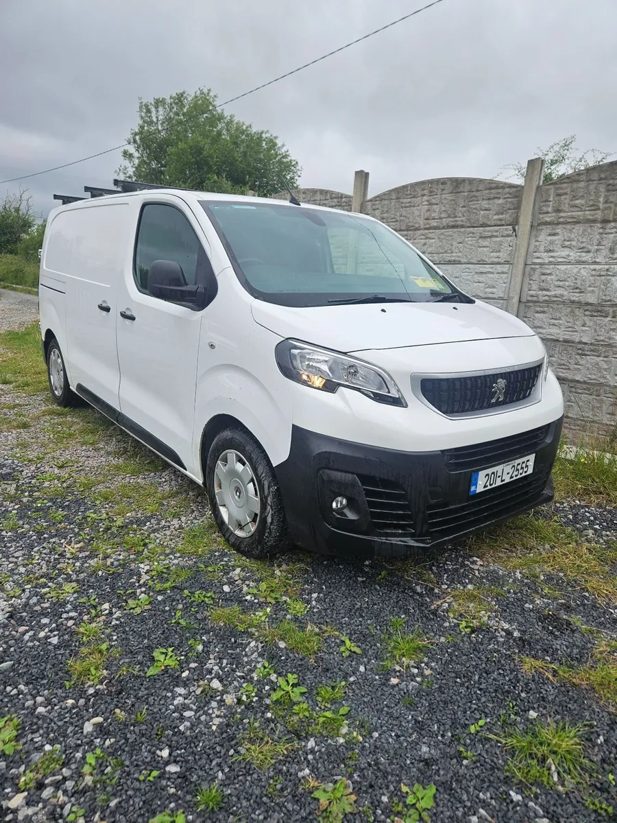 UPDATE NEW 13 MONTH CVRT  2020  Peugeot Expert1.5 - Image 2
