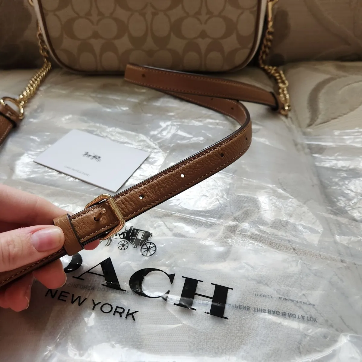 Coach crossbody bag - Image 4