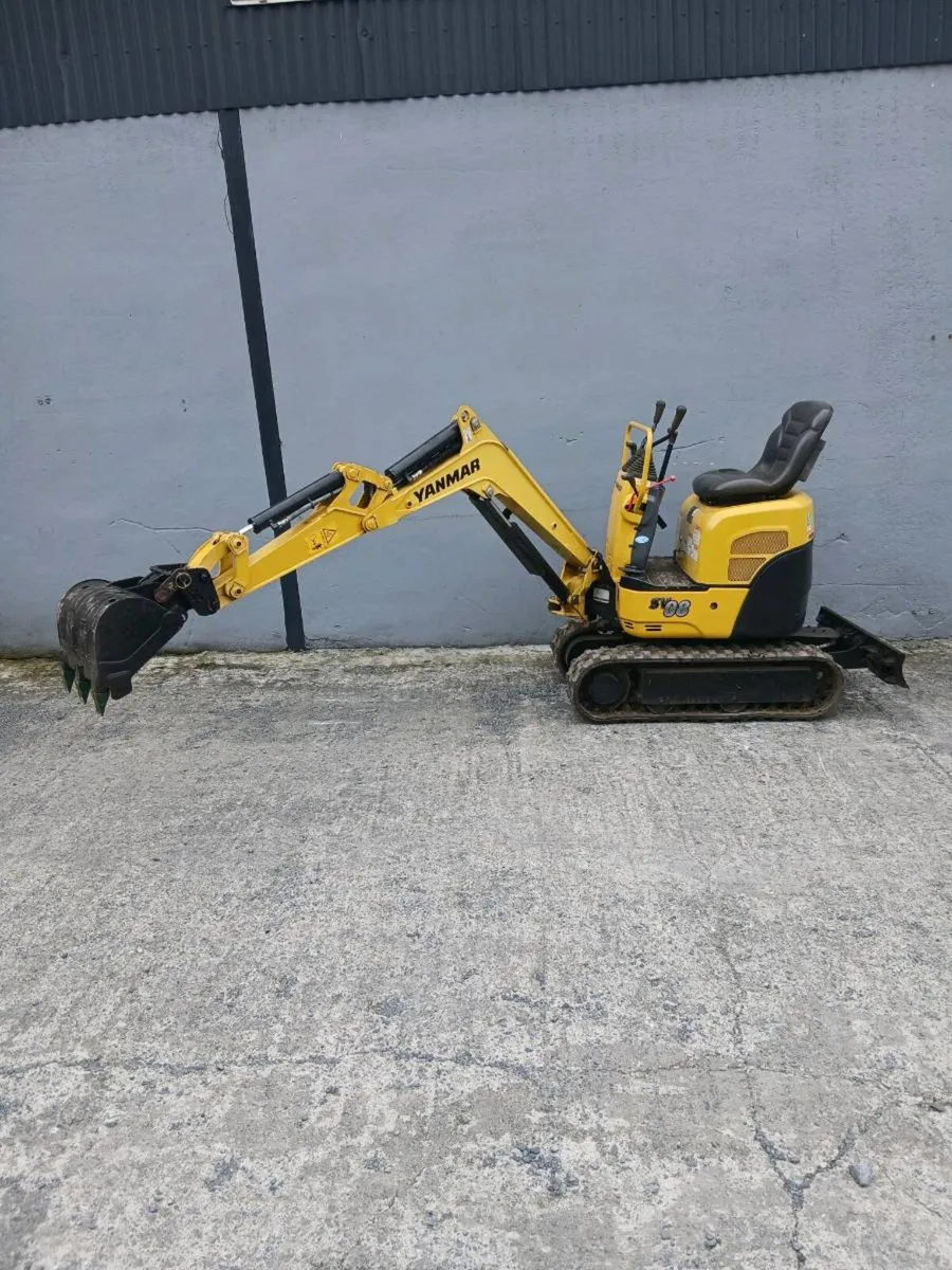 Yanmar SV08 Micro Digger - Image 3