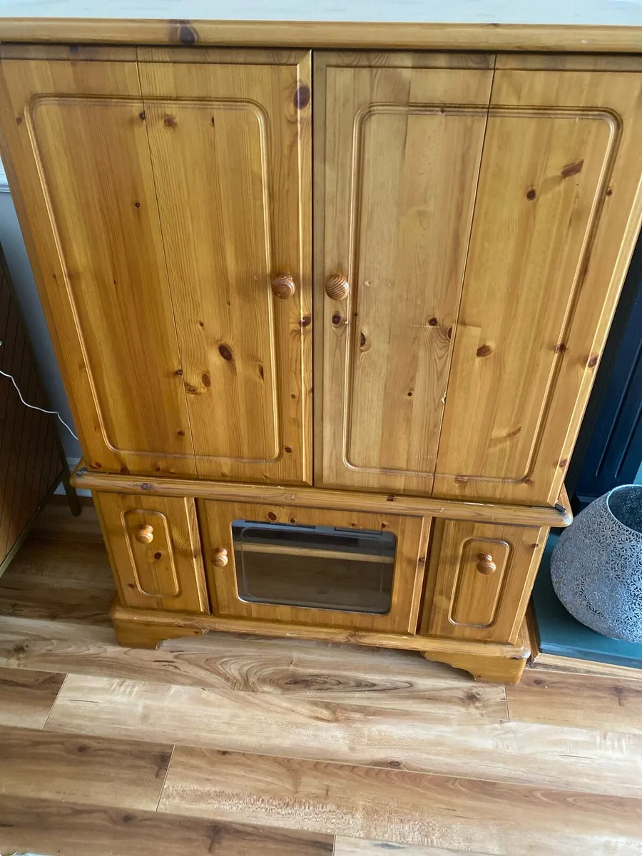 Television cabinet - Image 1