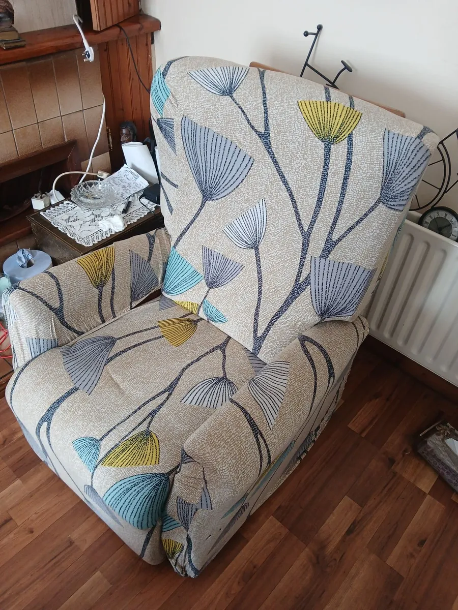 Rise Recliner - Image 4