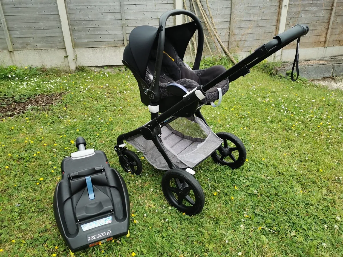 Bugaboo Fox Travel System - Image 3