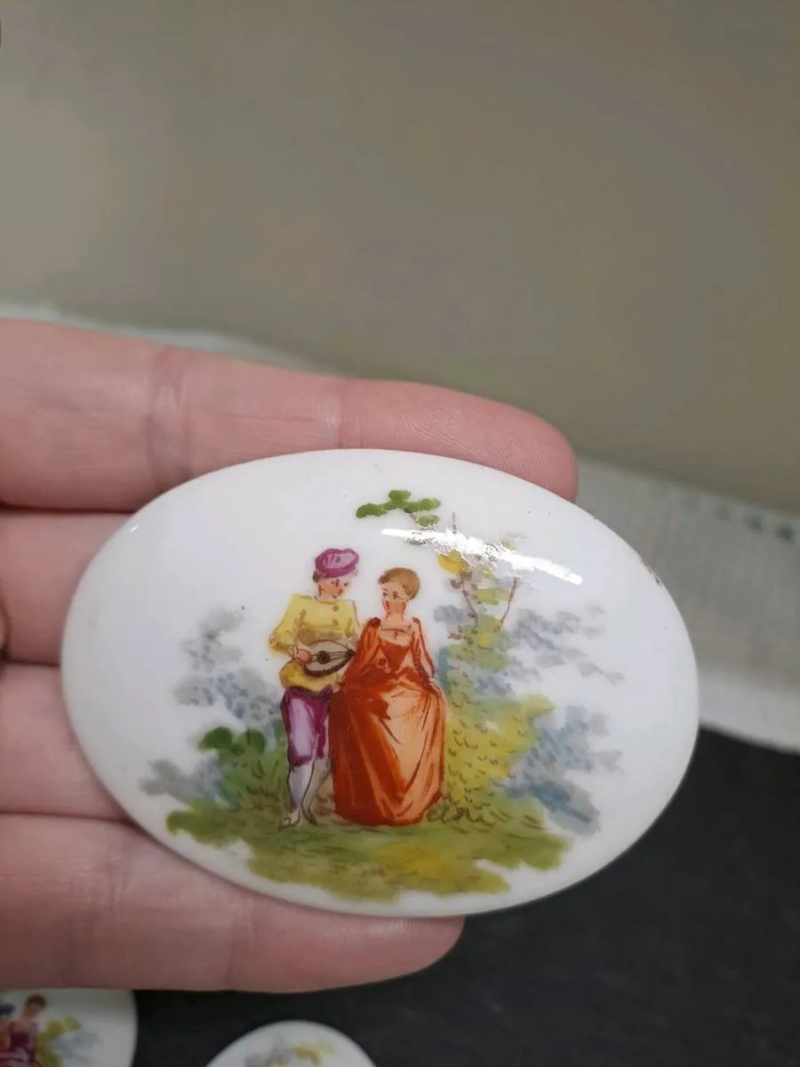 Antique Porcelain Portrait Plaques Cabochons - Image 4