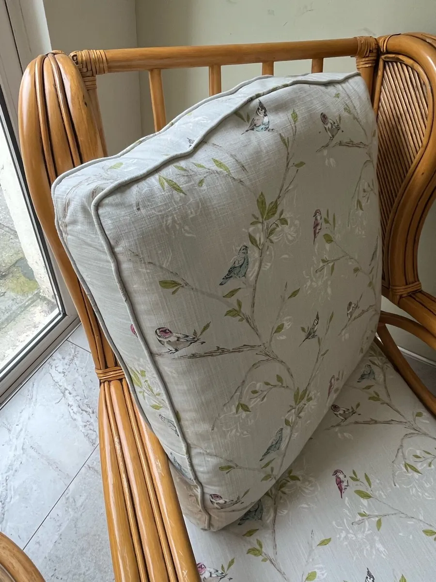 Wickers armchairs and table - Image 4