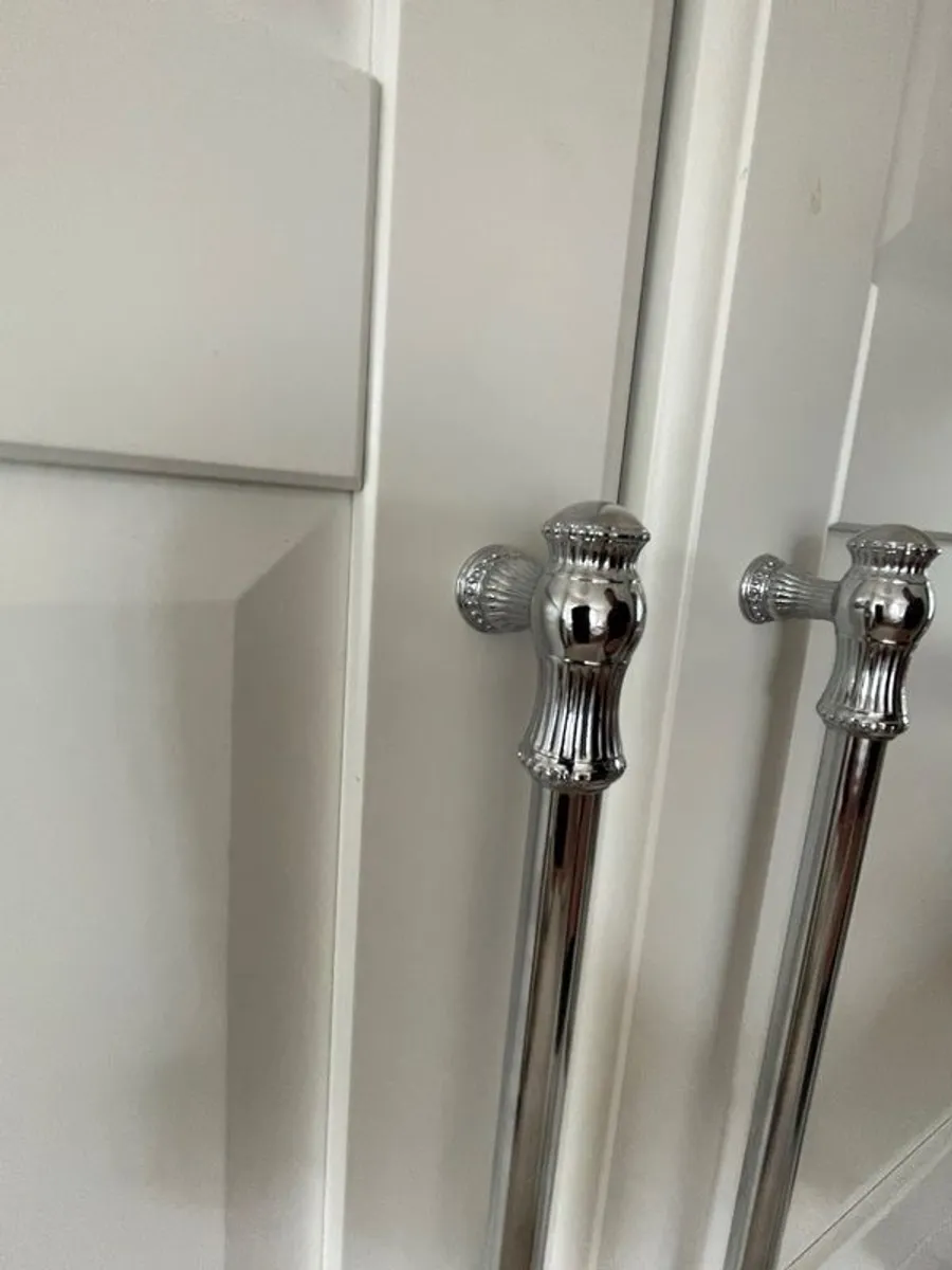 IKEA PAX Tyssedal 5 x doors only PERFECT condition - Image 3