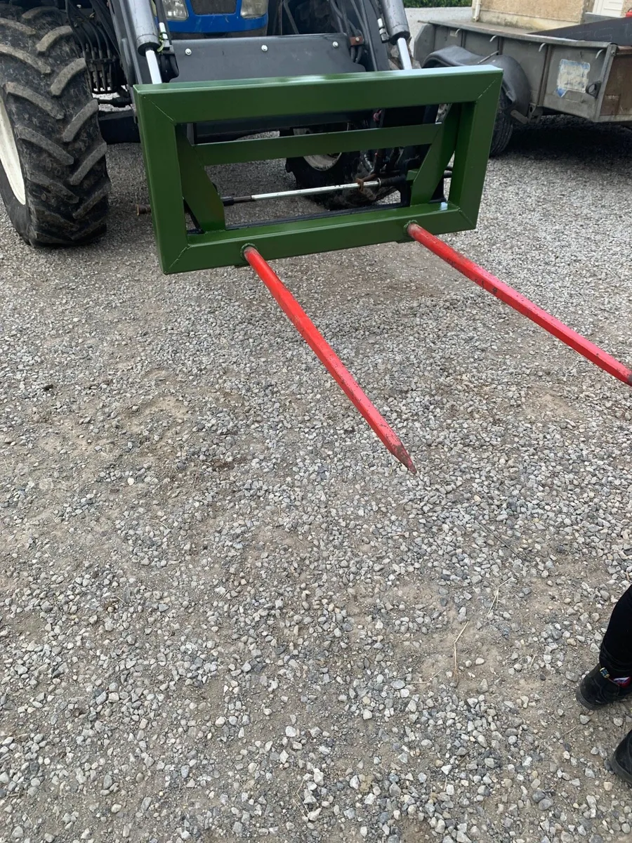 Heavy duty bale spikes - Image 1