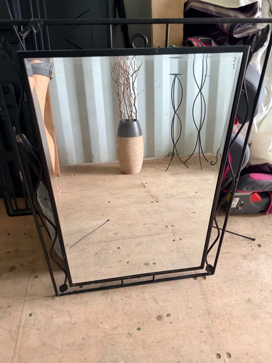 Selections of pictures / mirrors - Image 4