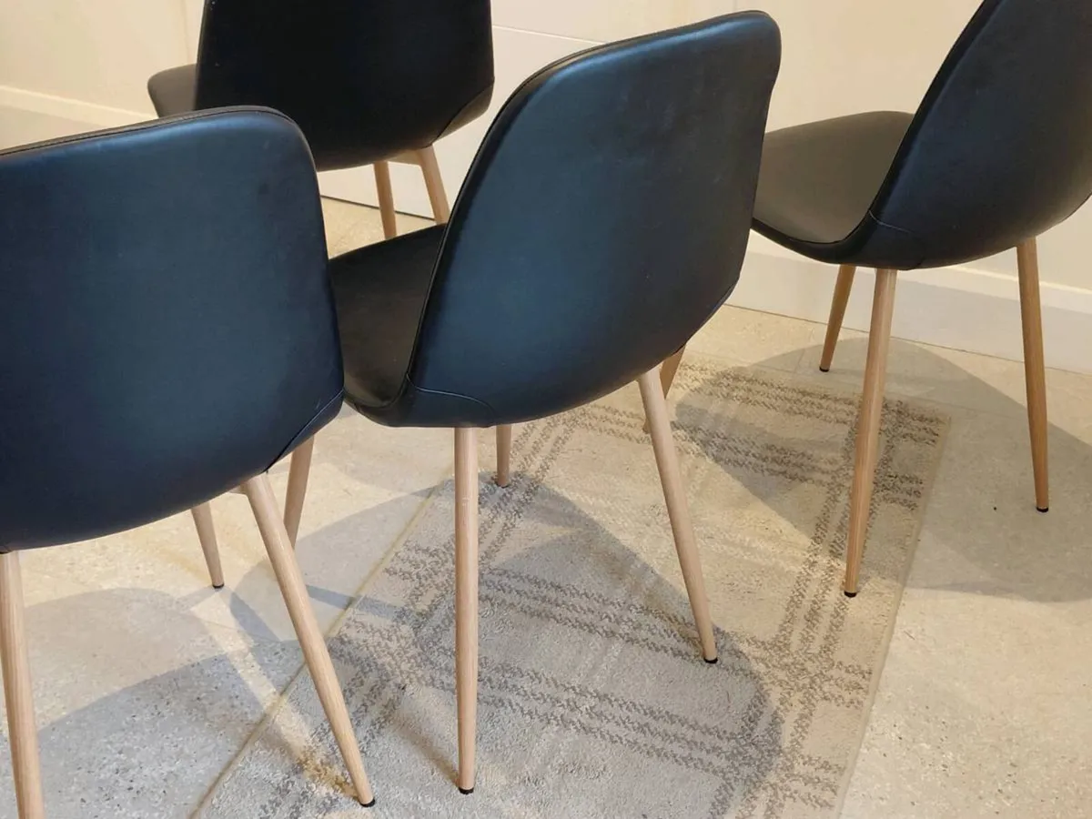 Dining chairs - Image 1