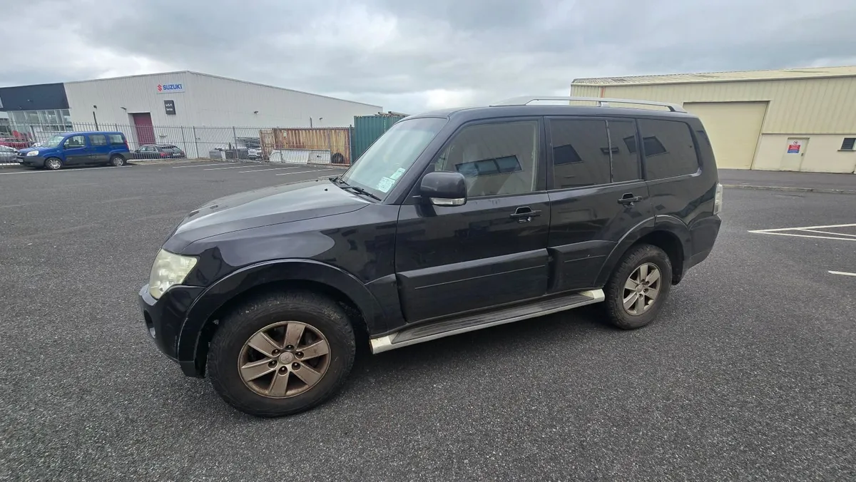 2008 Mitsubishi Pajero 3.2 DIESEL - LWB - 4x4 - Image 1