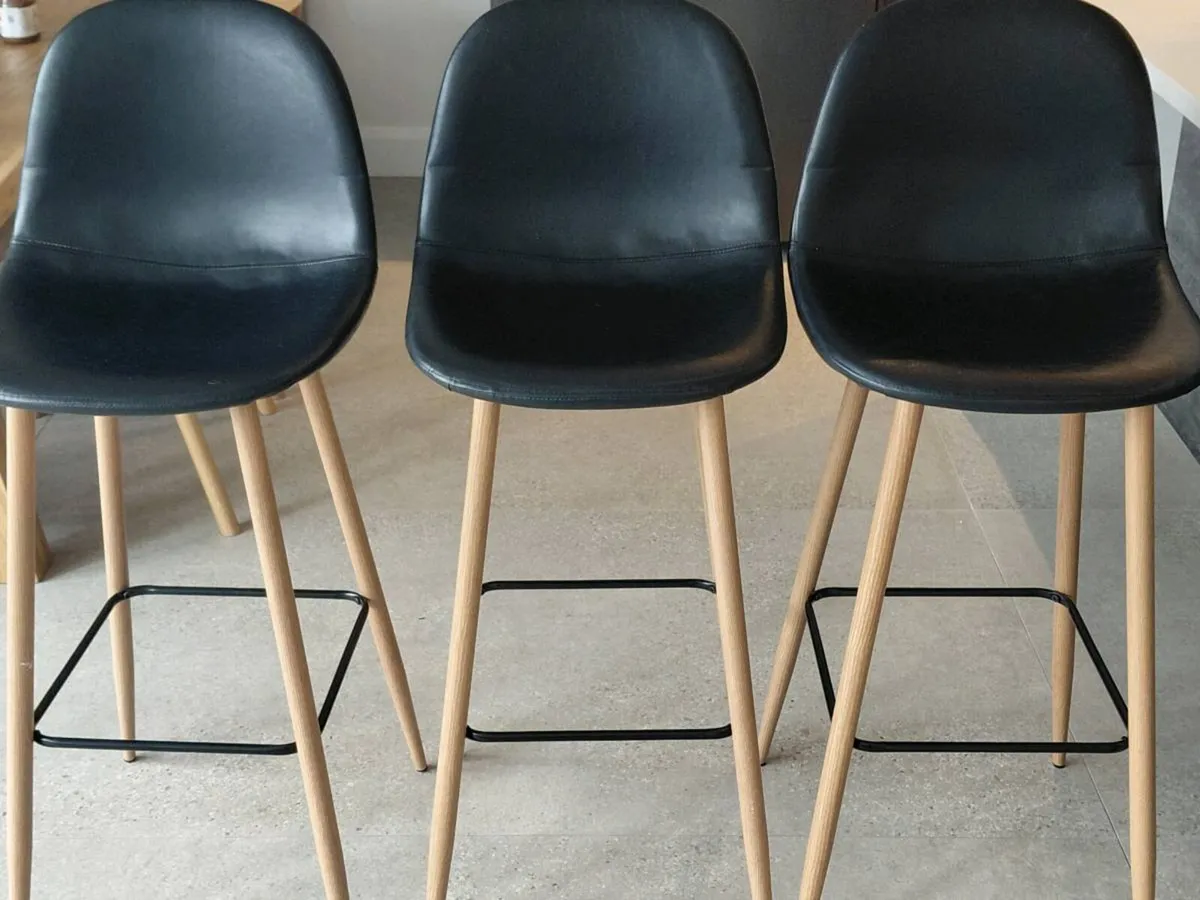 Bar stools - Image 2