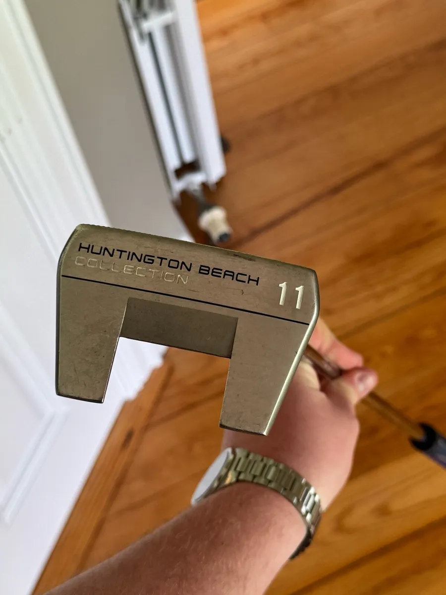 Cleveland Huntington Beach Putter - Image 1