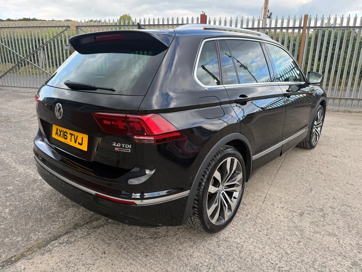 2016 VW TIGUAN 2.0 TDi 150 4Motion R-Line 5dr DSG - Image 2